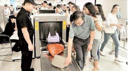 智能安檢機(jī)讓旅游出行更加安全
