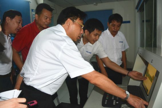 天眼x光安檢機在海南寄遞安檢